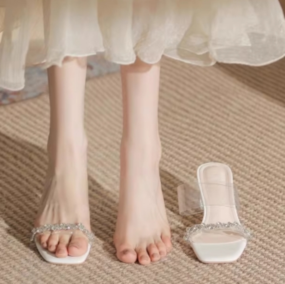 women shoes Heels